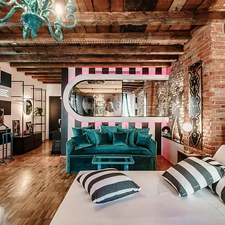 ゲストハウス Aurum - Luxury