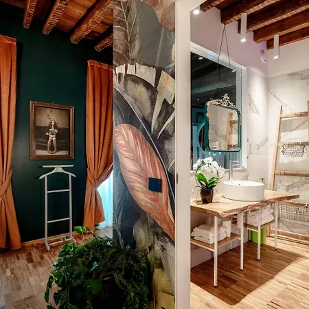 ゲストハウス Aurum - Luxury コモ