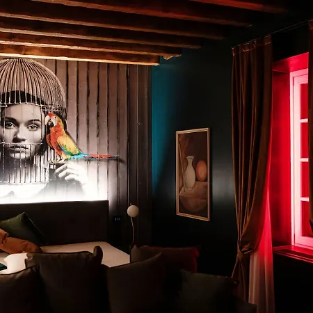 Aurum - Luxury 4* コモ