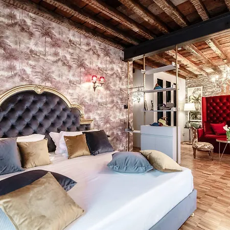 Aurum - Luxury ゲストハウス 4*