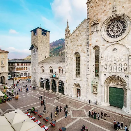 Aurum - Luxury ゲストハウス コモ