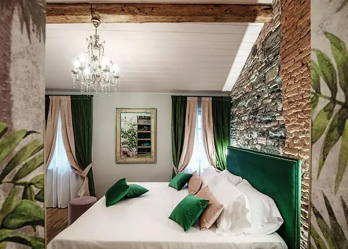 Aurum - Luxury Konukevi 4*