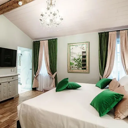 Aurum - Luxury Gasthuis