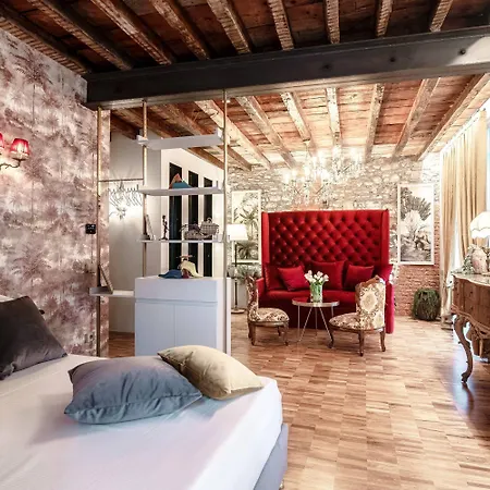 Aurum - Luxury Gasthuis