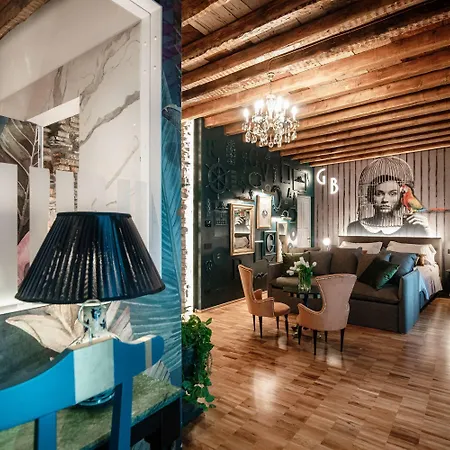Aurum - Luxury Gasthuis